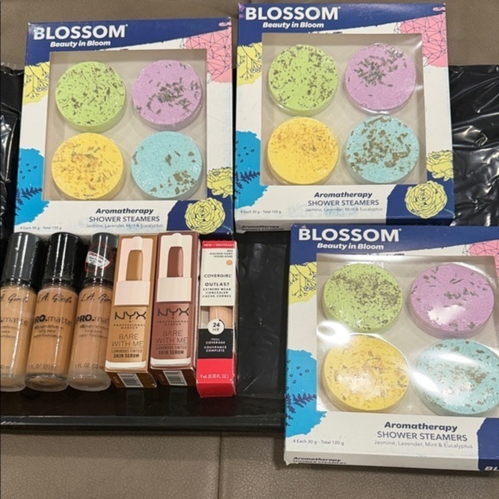 Makeup bundle 2